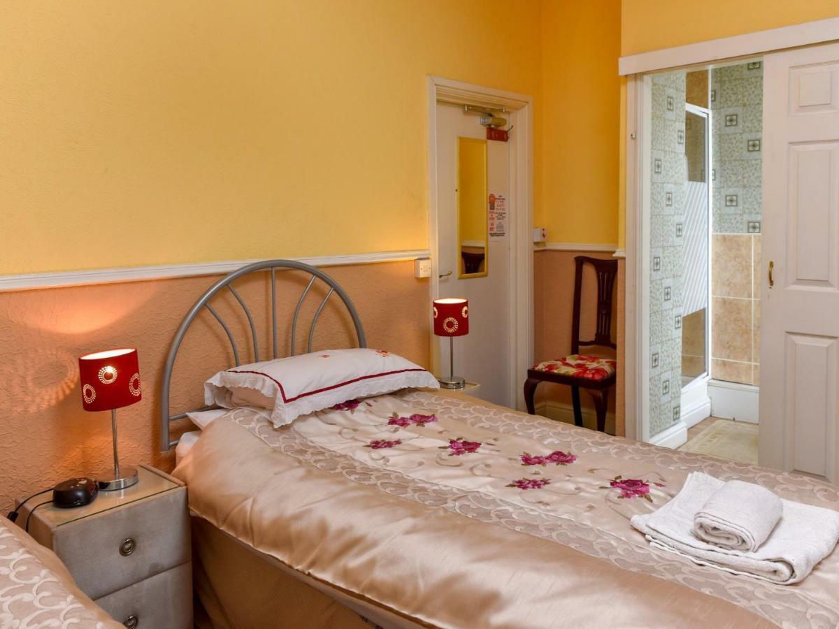 The Warren Guest House Carlisle  Dış mekan fotoğraf